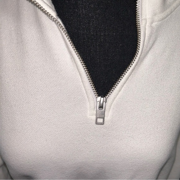 Aritzia - TNA  Cozy AF 1/4 Zip - Picture 4 of 7